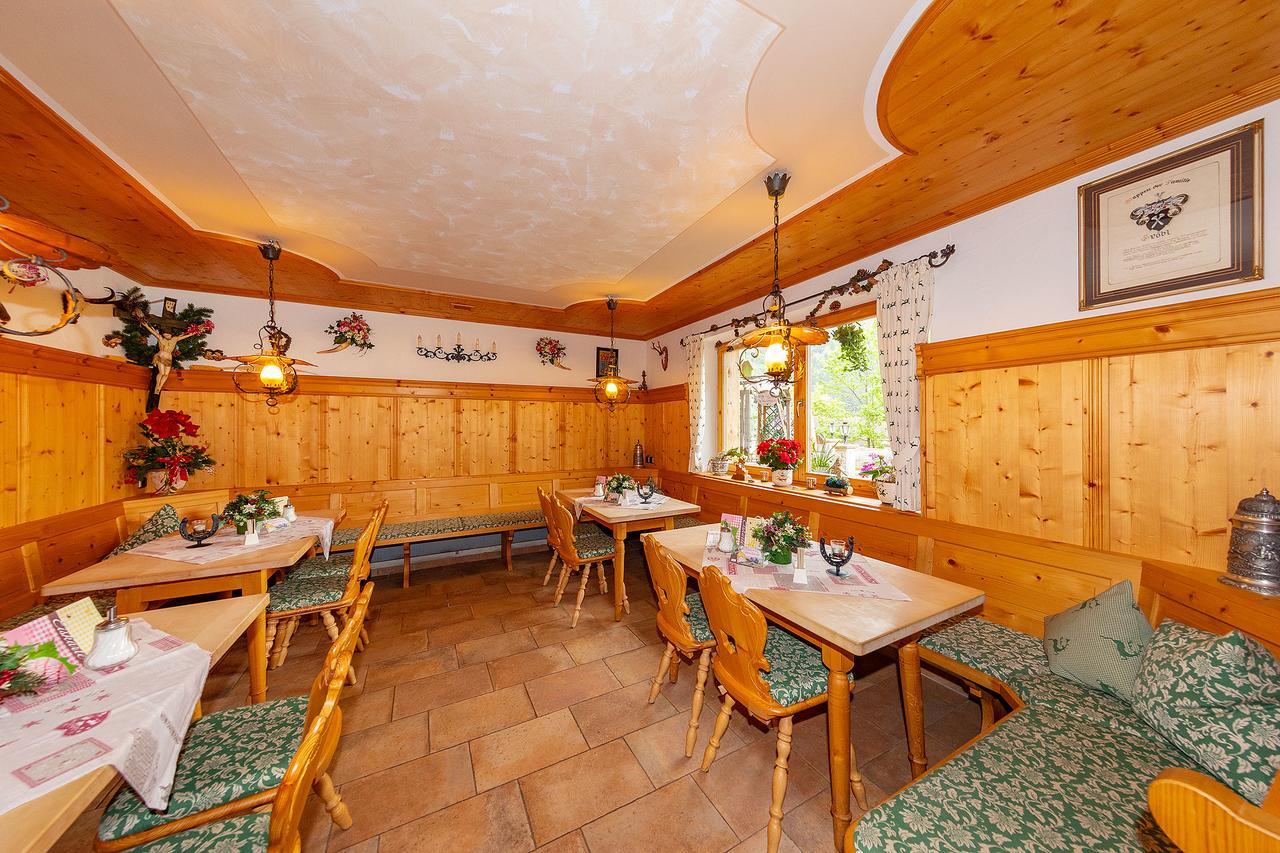 Groebl-Alm Haus Zur Schoenen Aussicht Graswang Buitenkant foto